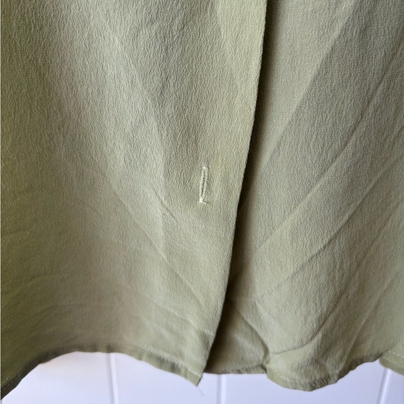 Spenser Jeremy Silk Sage Green Button-Down Shirt | Size 14 - Picture 6 of 7